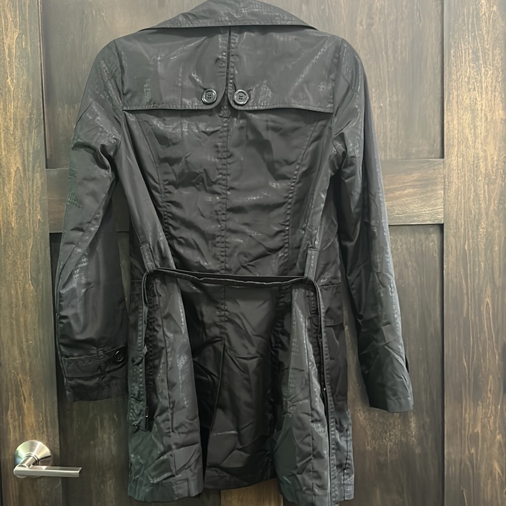 Spring Size Small Jacket - Picture 3 of 4